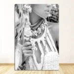 Tableau vibrant mettant en scène une femme