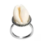 Bague Cauri Africaine en design traditionnel