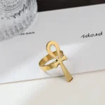 Bague Africaine en forme de croix Ankh