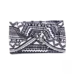 Élégant bandeau africain avec motifs traditionnels colorés