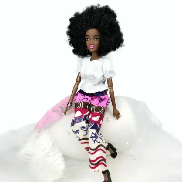 Barbie Afro noire, une icône de mode