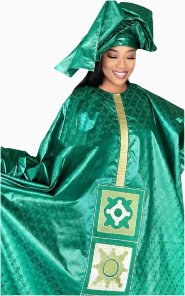 Mode africaine : boubou femme en bazin, style unique