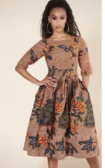 Robe colorée inspirée de motifs africains