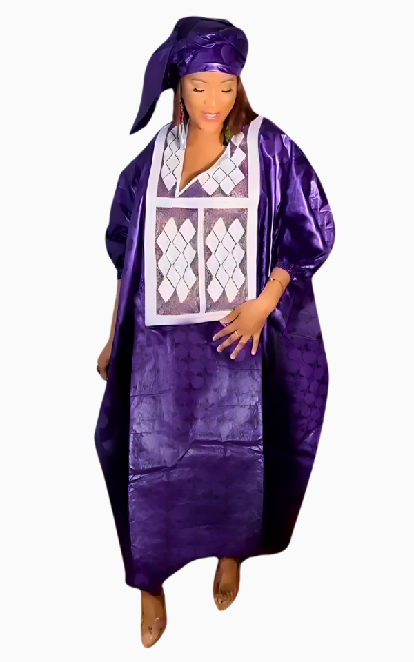 Tenue traditionnelle africaine pour couple en violet