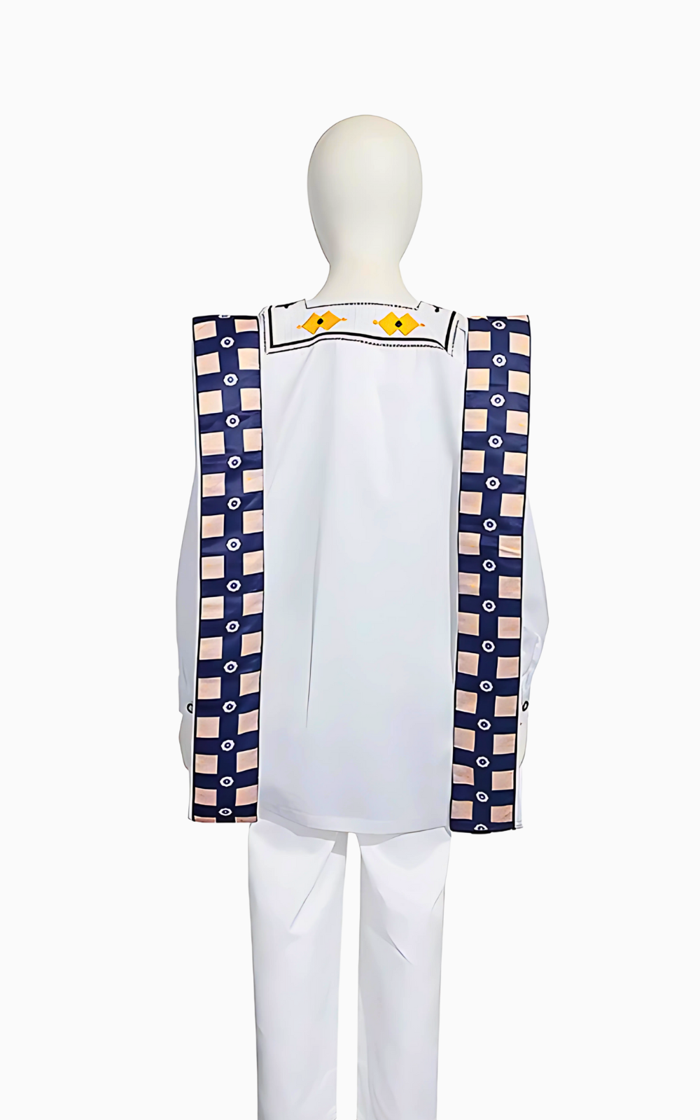Boubou enfant blanc avec motifs africains colorés