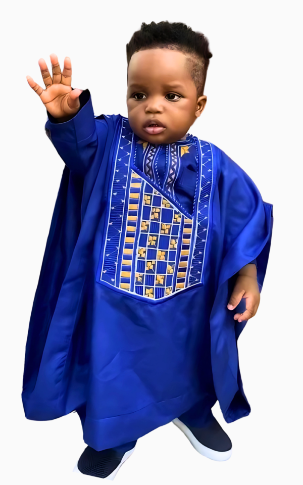 boubou-africain-enfant-bleu-3-pieces-1 Boubou Africain Enfant Bleu 3 pièces élégant et coloré