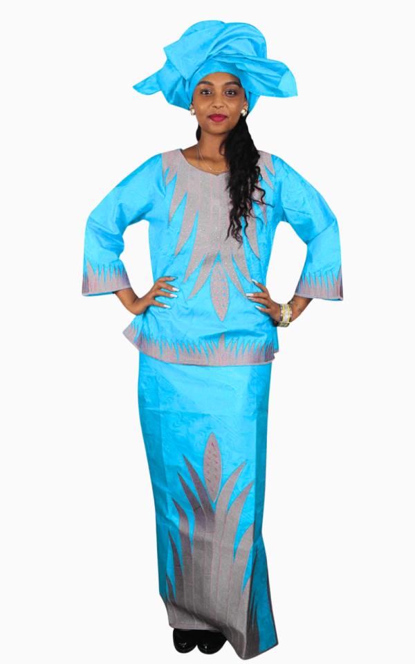 Vêtement africain élégant pour femme
