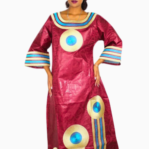 Vêtement Africain femme en tissu de Pagne, design unique