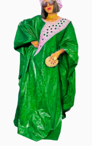 Boubou stylé pour femmes, idéal pour les fêtes africaines