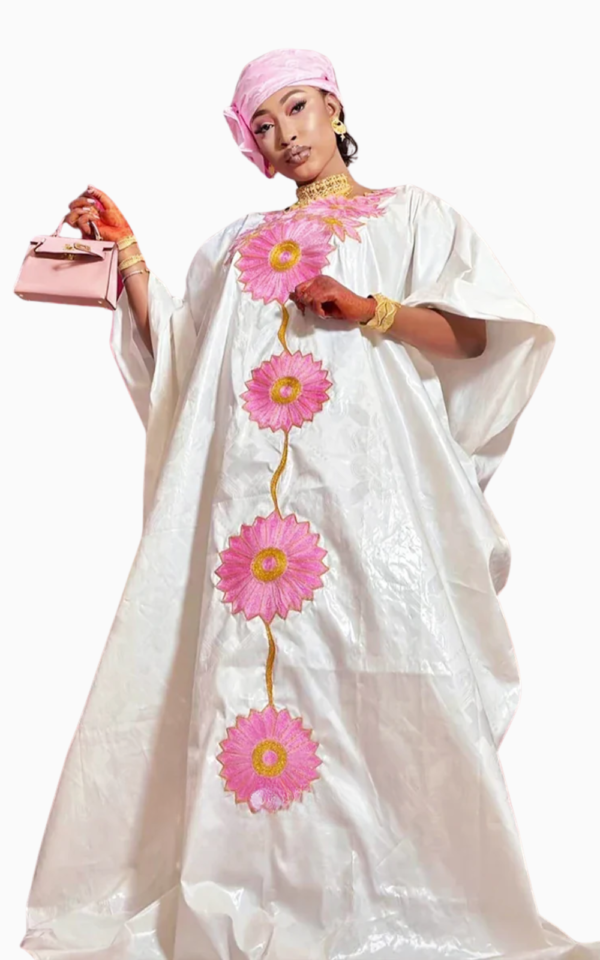 boubou-africain-femme-rose-et-blanc-1 Boubou Africain Femme Rose et Blanc élégant et coloré