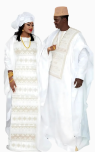 Boubou Africain Couple élégant et coloré pour un style unique
