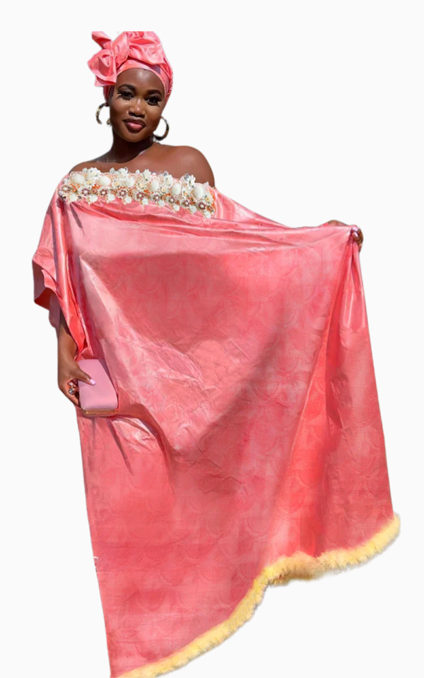 Vêtement traditionnel africain, boubou rose pour femme moderne