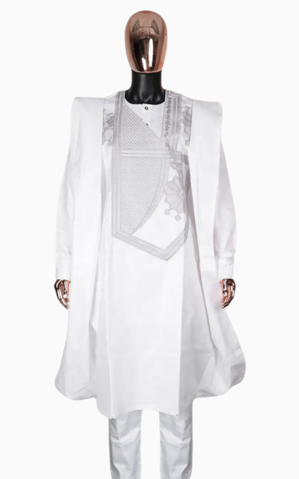 Boubou Blanc Homme en tissu traditionnel africain