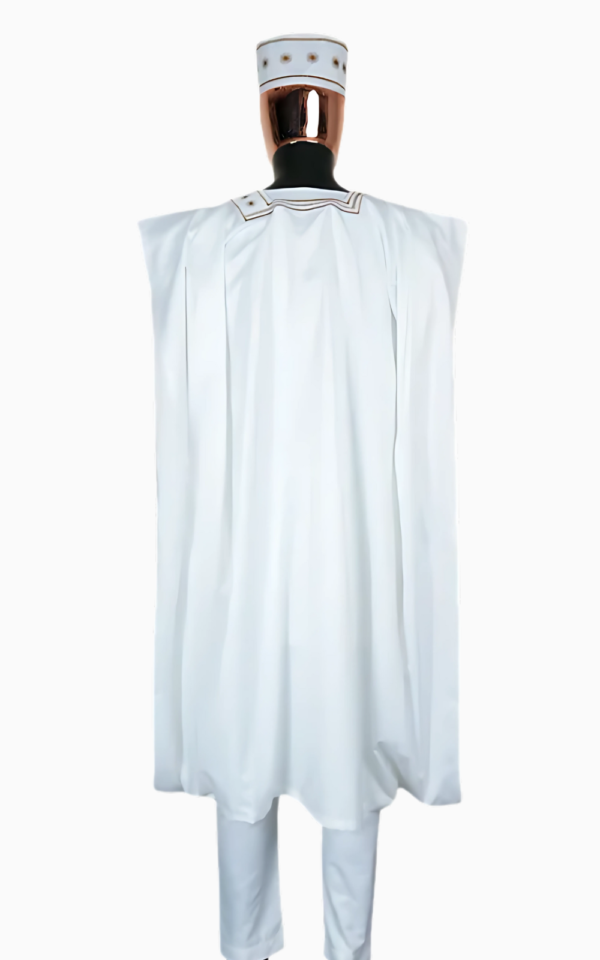 Vêtement Africain pour homme, style mariage en couleur blanche
