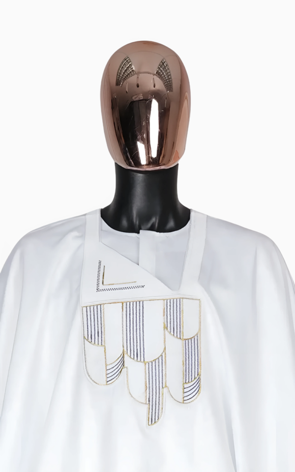 Mode africaine, boubou pour homme en blanc