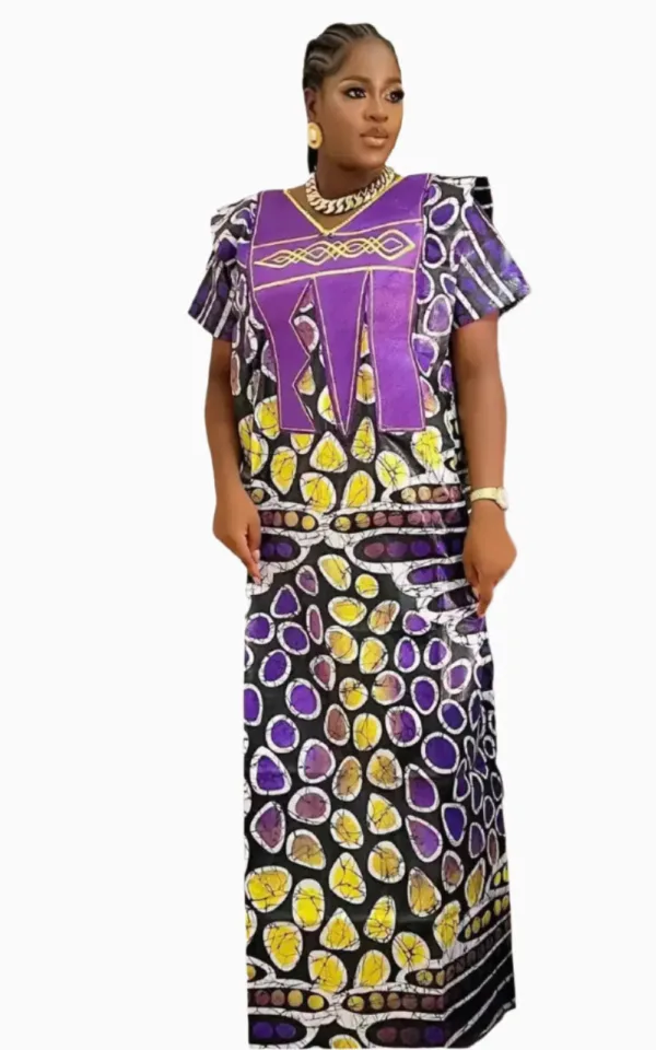 Tenue féminine en tissu boubou confortable