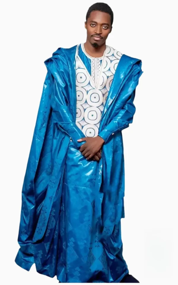 Boubou indigo pour femme, parfait pour les occasions spéciales