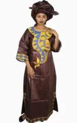 Modèle de boubou femme avec design unique