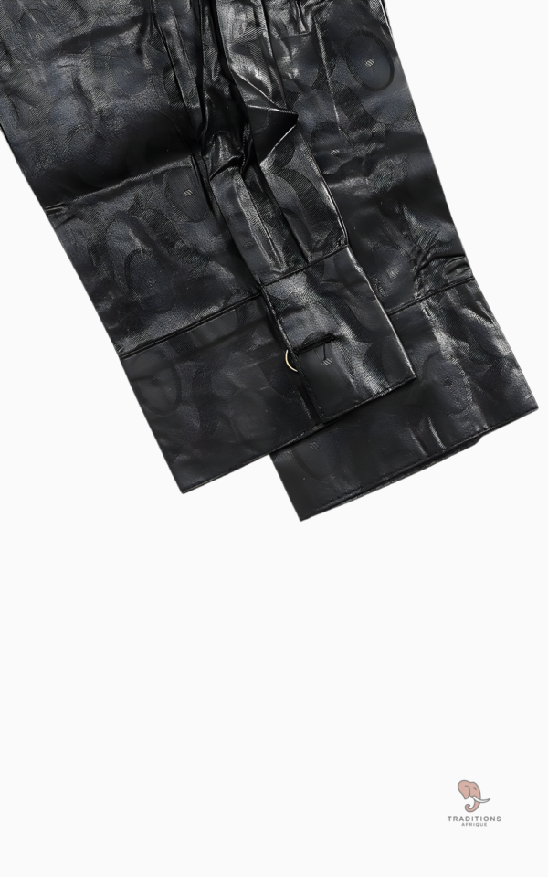 Boubou stylé pour homme, parfait pour les occasions festives