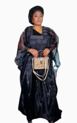 Boubou noir femme élégant en tissu africain traditionnel
