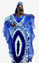 Boubou robe africaine femme élégante et colorée