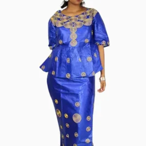 Boubou sénégalais femme élégant et coloré