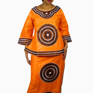 Boubou Sénégalais élégant pour femme en tissu traditionnel