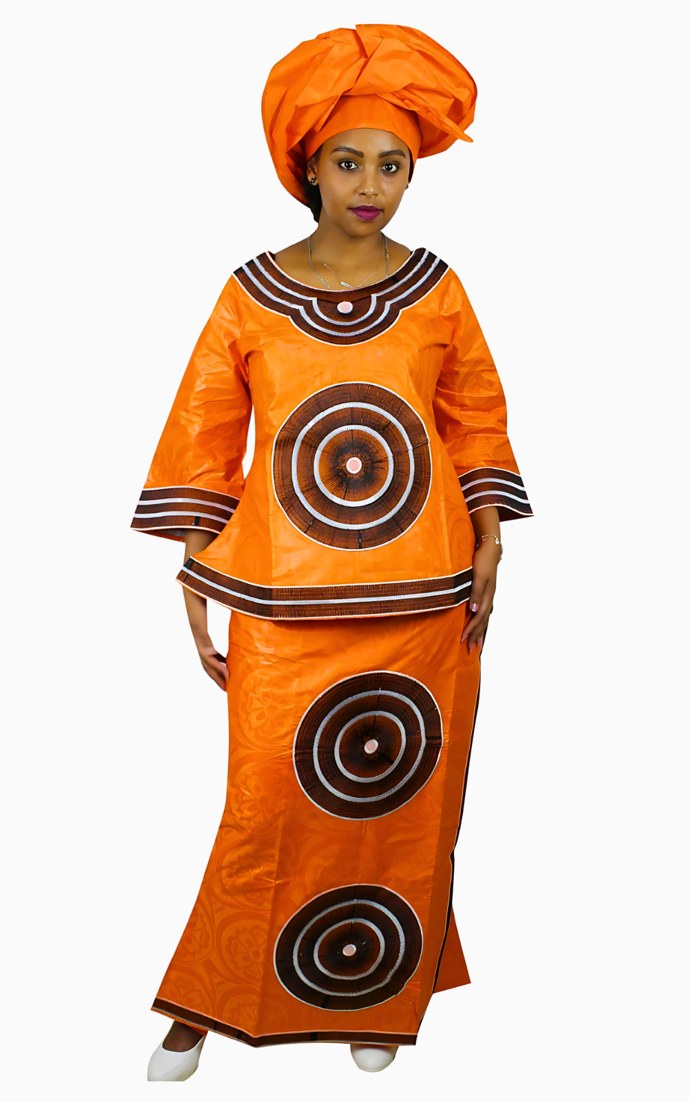 Boubou Sénégalais élégant pour femme en tissu traditionnel