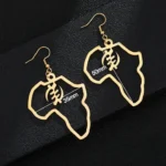 Boucle d'oreille artisanale à la finition soignée