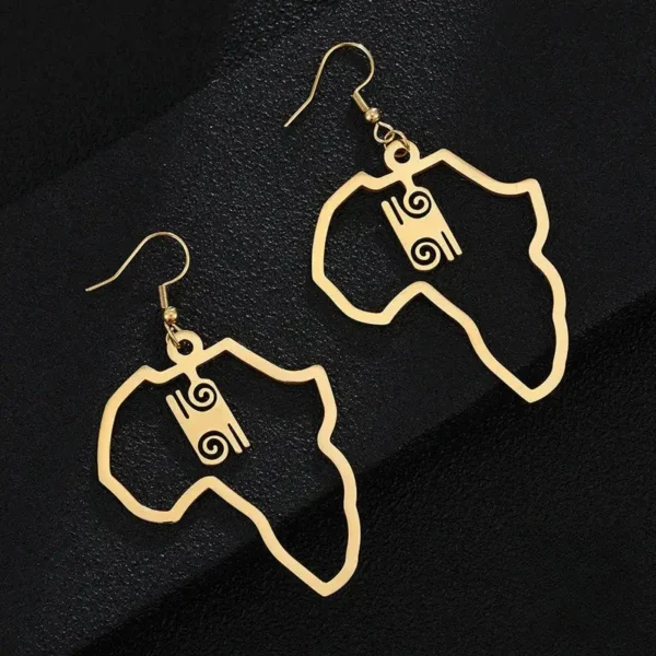 Boucle d'oreille africaine avec design géométrique