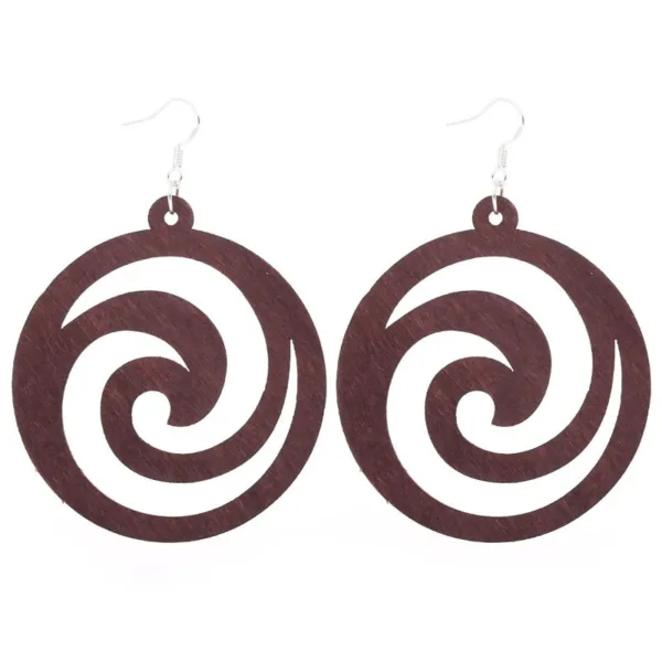 Bijou africain en bois pour femme