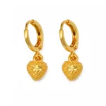 Boucle d'oreille Africaine en coeur plaqué or