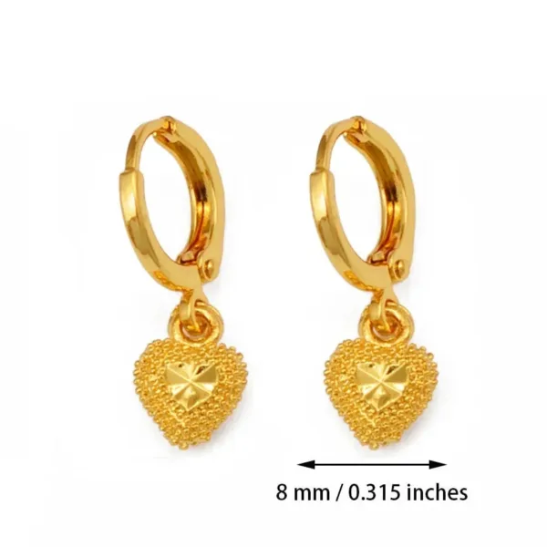 Bijou africain en forme de coeur, plaqué or