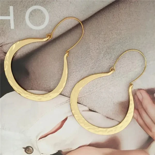 Boucles d'oreilles créoles, design unique