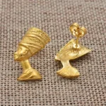 Boucle d'oreille élégante avec design africain