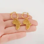Boucle d'oreille en métal carte de l'Afrique