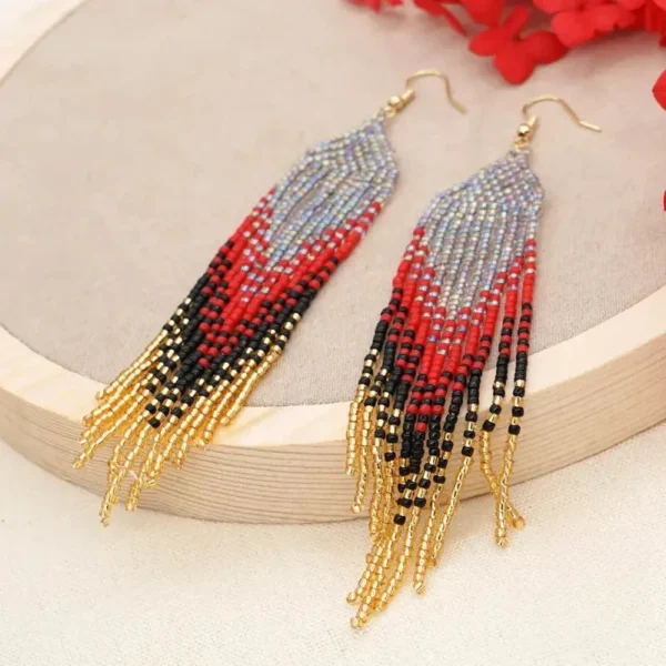 Bijou africain : boucle d'oreille en perles