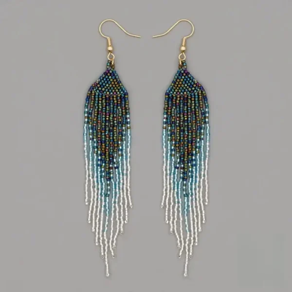 Élégante boucle d'oreille en perles