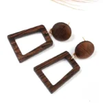 Élégance subtile des boucles d'oreilles africaines