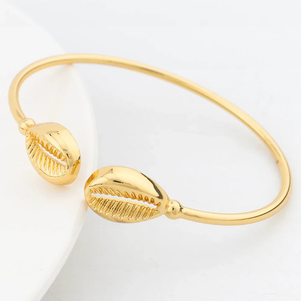 Bijou africain : bracelet en or avec motifs