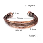 Bracelet en cuivre inspiré des motifs africains traditionnels