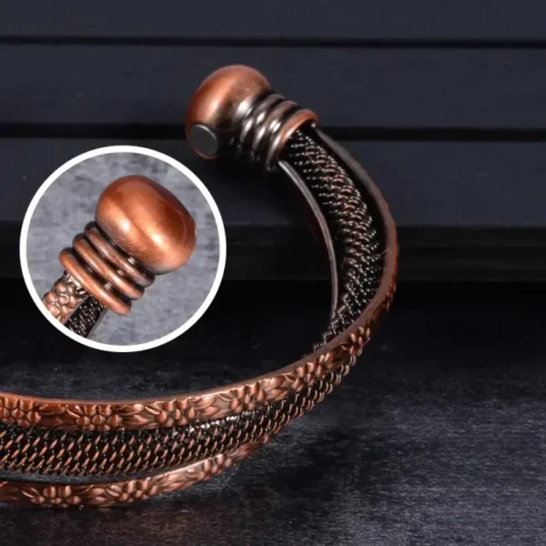 Bracelet artisanal en cuivre, parfait pour un look unique