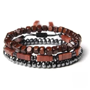 Bracelet en hématite aux motifs africains