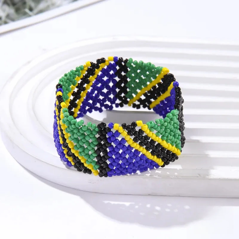 Accessoire africain en perles multicolores