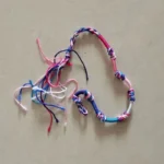 Bracelet Africain Tissé Main en couleur vibrante - vue 5