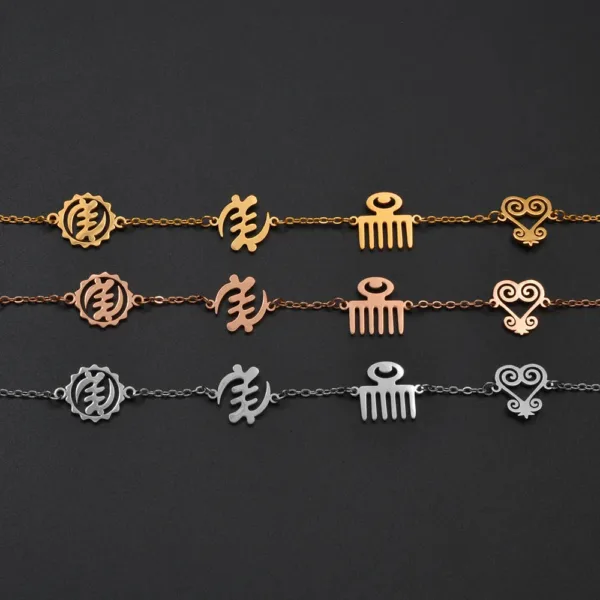 Bijoux africains traditionnels en motifs symboliques