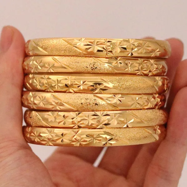 bracelet-en-or-24-carats-africain-1 Bracelet en or 24 Carats Africain