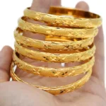 Bracelet or 24 Carats avec motifs africains