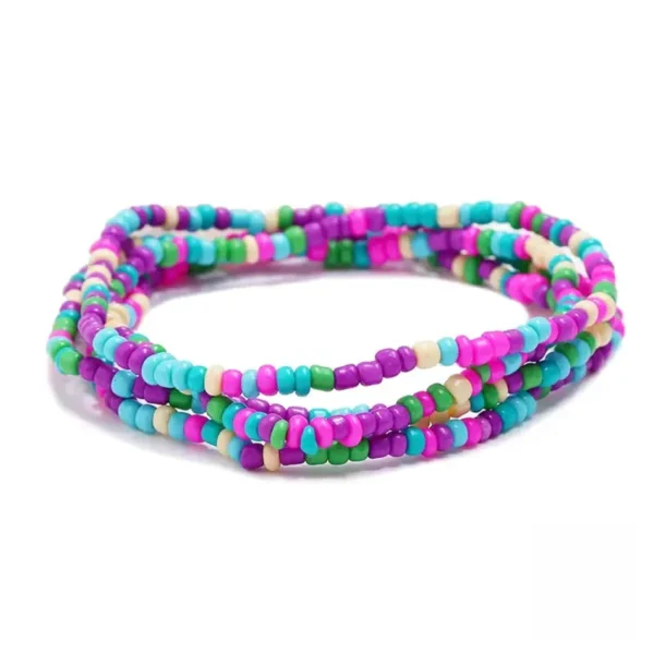 Bijou avec perles artisanales colorées
