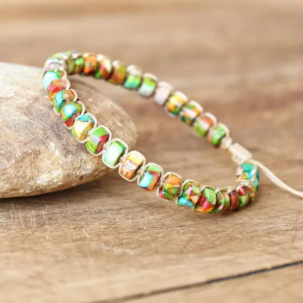 Élégant bracelet en jaspe aux nuances riches